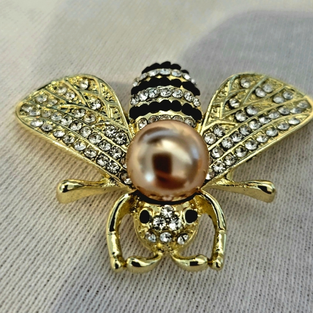 Bee pin bee brooch purse brooch gold pearl brooch pin
